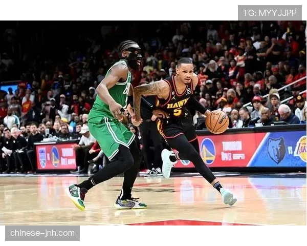 老鹰进攻端效率问题解析 防守体系构建过程中的挑战