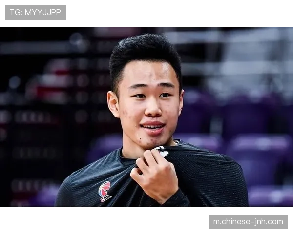 深圳新世纪锋线冲击力强劲,顾全与贺希宁构成侧翼双枪 深圳新世纪锋线冲击力强劲,顾全与贺希宁构成侧翼双枪